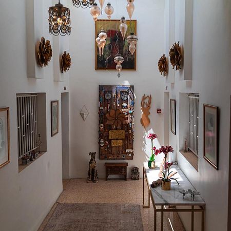 Gallery Hotel Amman Ngoại thất bức ảnh