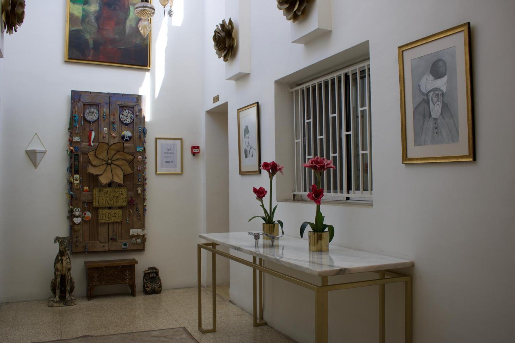 Gallery Hotel Amman Ngoại thất bức ảnh